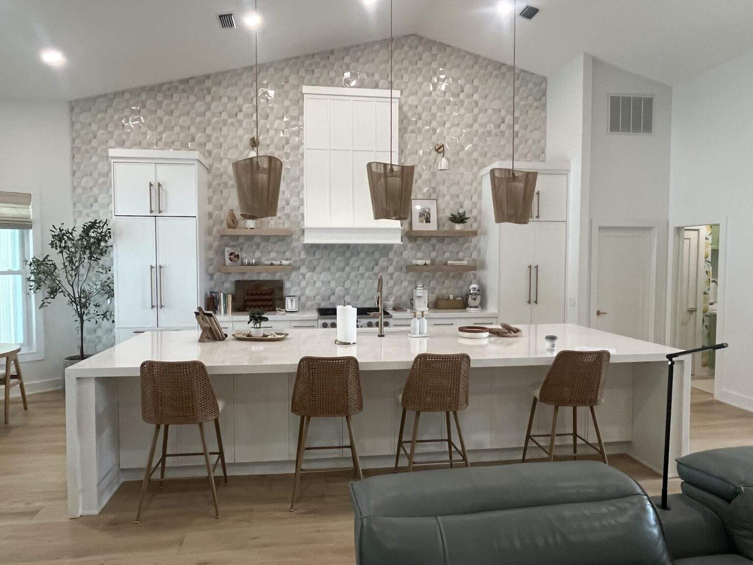 Open kitchen island (Kyle Erickson) - Ambrydesign.com Open kitchen remodel by Ambry Design with island seating