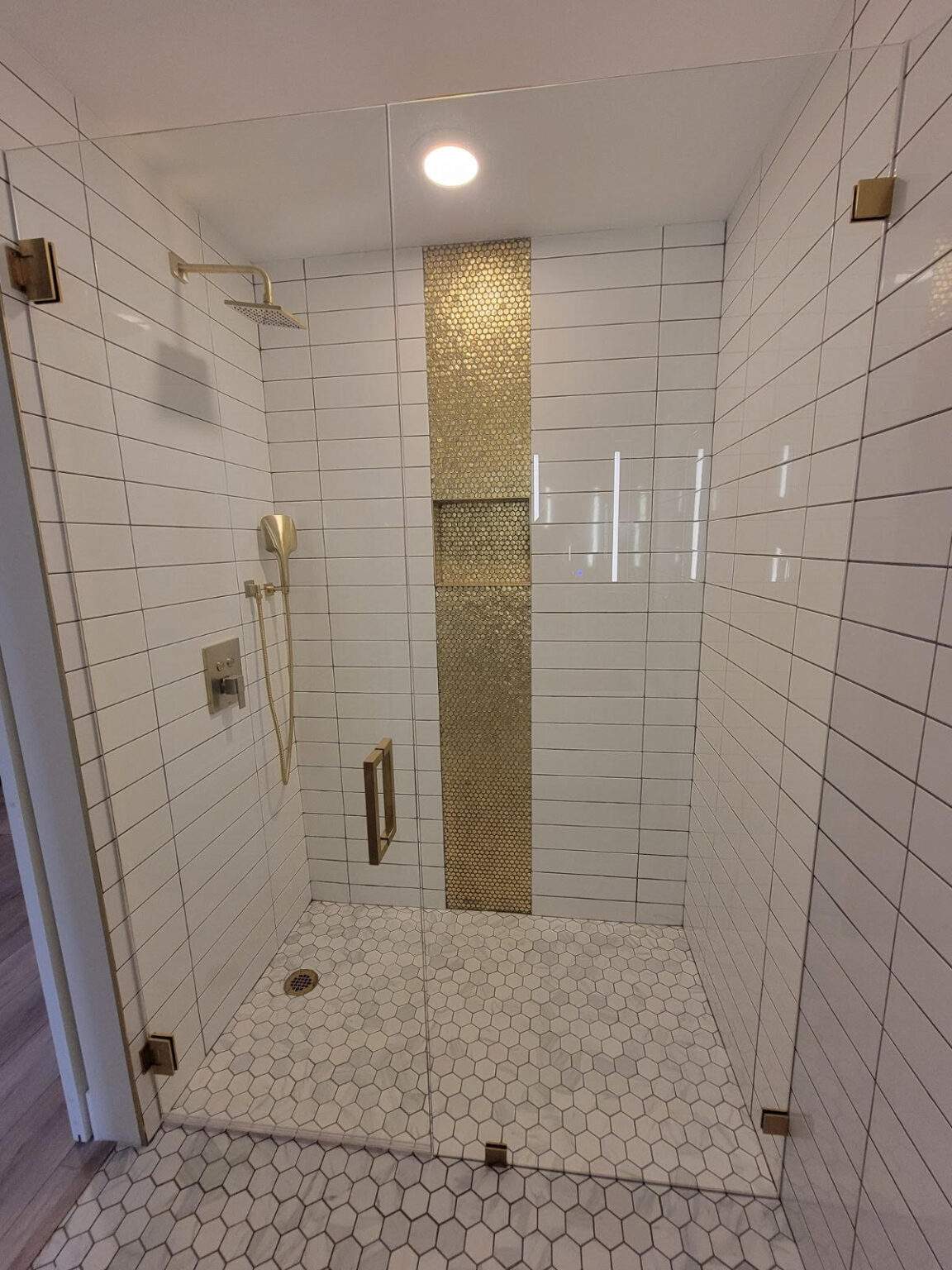 Walk-in shower (Kyle Erickson) - Ambrydesign.com Walk-in tile shower remodel by Ambry Design